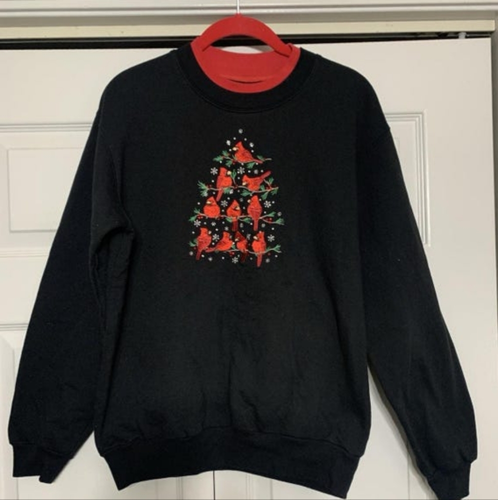 **** New Vintage Grandma'sTrillogy Stacked Cardinals Christmas Sweatshirt  SMALL